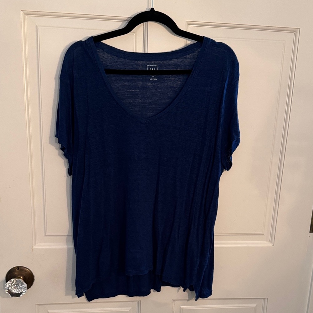 GAP Navy Short Sleeve V-Neck Top